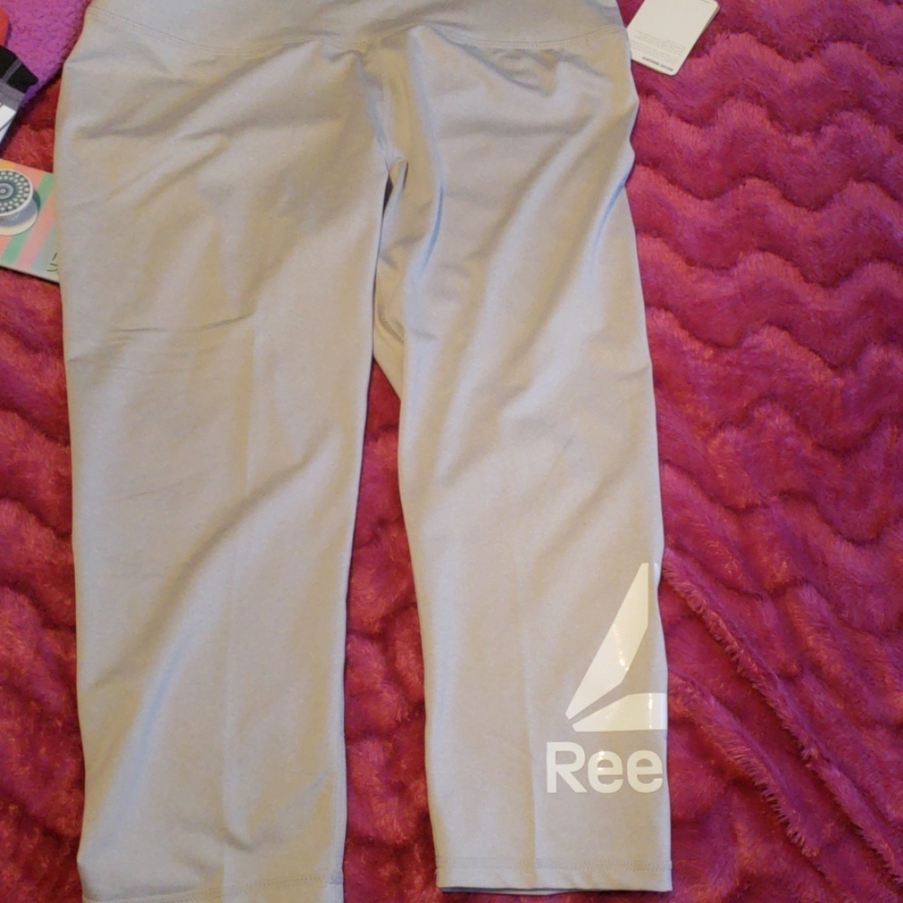 Reebok capris